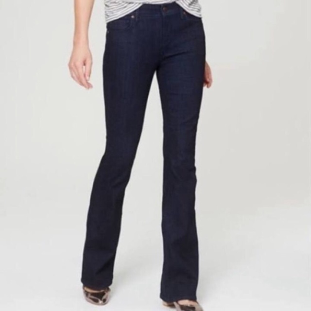 🔴 Loft Boot cut Jeans/FREE SHIPPING